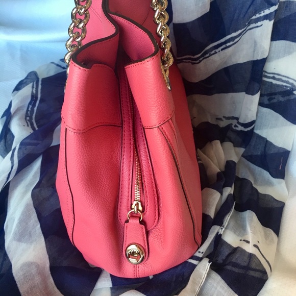 Coach Handbag - Picture 4 of 8